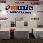 LOTE 078 - 01 LOTE COM VÁRIAS LUMINÁRIAS DE SOBREPOR. (NO ESTADO) ATENÇÃO! FAZER A VISITAÇÃO ANTES DE ARREMATAR, NÃO SABEMOS SE FUNCIONA. LEILÃO NÃO TEM GARANTIA E NEM DEVOLUÇÃO, SUJEITO A POSSÍVEIS AVARIAS VISÍVEIS/OCULTAS E/OU AUSÊNCIA DE COMPONENTES.