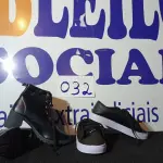 LOTE 032 - 02 – PARES DE CALÇADOS FEMININO Nº 37 (NO ESTADO, NÃO SABEMOS SE FUNCIONA. LEILÃO NÃO TEM GARANTIA E NEM DEVOLUÇÃO, SUJEITO A POSSÍVEIS AVARIAS VISÍVEIS/OCULTAS E/OU AUSÊNCIA DE COMPONENTES)