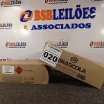 LOTE 020 - 02 CAIXAS COM COLA TUBO ST 175G COM 15 FRASCOS CADA. (NO ESTADO) ATENÇÃO! FAZER A VISITAÇÃO ANTES DE ARREMATAR, NÃO SABEMOS SE FUNCIONA. LEILÃO NÃO TEM GARANTIA E NEM DEVOLUÇÃO, SUJEITO A POSSÍVEIS AVARIAS VISÍVEIS/OCULTAS E/OU AUSÊNCIA DE COMPONENTES.