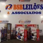 LOTE 066 - 01 LOTE COM VÁRIOS BRINQUEDOS. (NO ESTADO) ATENÇÃO! FAZER A VISITAÇÃO ANTES DE ARREMATAR, NÃO SABEMOS SE FUNCIONA. LEILÃO NÃO TEM GARANTIA E NEM DEVOLUÇÃO, SUJEITO A POSSÍVEIS AVARIAS VISÍVEIS/OCULTAS E/OU AUSÊNCIA DE COMPONENTES.
