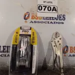 LOTE 070 - 01 KIT DE CHAVE ALLEN E 01 ALICATE DE PRESSÃO. (NO ESTADO) ATENÇÃO! FAZER A VISITAÇÃO ANTES DE ARREMATAR, NÃO SABEMOS SE FUNCIONA. LEILÃO NÃO TEM GARANTIA E NEM DEVOLUÇÃO, SUJEITO A POSSÍVEIS AVARIAS VISÍVEIS/OCULTAS E/OU AUSÊNCIA DE COMPONENTES.