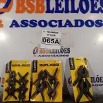 LOTE 065 - 03 KITS DE GRAMPOS DE PRESSÃO. (NO ESTADO) ATENÇÃO! FAZER A VISITAÇÃO ANTES DE ARREMATAR, NÃO SABEMOS SE FUNCIONA. LEILÃO NÃO TEM GARANTIA E NEM DEVOLUÇÃO, SUJEITO A POSSÍVEIS AVARIAS VISÍVEIS/OCULTAS E/OU AUSÊNCIA DE COMPONENTES.
