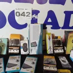 LOTE 042 - 20 – ITENS DIVERSOS (APROXIMADAMENTE) (NO ESTADO, NÃO SABEMOS SE FUNCIONA. LEILÃO NÃO TEM GARANTIA E NEM DEVOLUÇÃO, SUJEITO A POSSÍVEIS AVARIAS VISÍVEIS/OCULTAS E/OU AUSÊNCIA DE COMPONENTES)