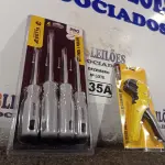 LOTE 135 - 01 KIT DE CHAVES FENDA/PHILIPS E 01 DECAPADOR DE FIOS. (NO ESTADO) ATENÇÃO! FAZER A VISITAÇÃO ANTES DE ARREMATAR, NÃO SABEMOS SE FUNCIONA. LEILÃO NÃO TEM GARANTIA E NEM DEVOLUÇÃO, SUJEITO A POSSÍVEIS AVARIAS VISÍVEIS/OCULTAS E/OU AUSÊNCIA DE COMPONENTES.