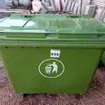 LOTE 535 - 01 CONTAINER HDPE EN-840 660L. (NO ESTADO) ATENÇÃO! FAZER A VISITAÇÃO ANTES DE ARREMATAR, NÃO SABEMOS SE FUNCIONA. LEILÃO NÃO TEM GARANTIA E NEM DEVOLUÇÃO, SUJEITO A POSSÍVEIS AVARIAS VISÍVEIS/OCULTAS E/OU AUSÊNCIA DE COMPONENTES.