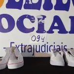 LOTE 094 - 02 – PARES DE CALÇADOS FEMININO Nº 35 (NO ESTADO, NÃO SABEMOS SE FUNCIONA. LEILÃO NÃO TEM GARANTIA E NEM DEVOLUÇÃO, SUJEITO A POSSÍVEIS AVARIAS VISÍVEIS/OCULTAS E/OU AUSÊNCIA DE COMPONENTES)