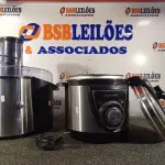 LOTE 031 - 01 PANELA ELÉTRICA DE FAZER ARROZ E 01 EXTRATOR DE SUCOS. (NO ESTADO) ATENÇÃO! FAZER A VISITAÇÃO ANTES DE ARREMATAR, NÃO SABEMOS SE FUNCIONA. LEILÃO NÃO TEM GARANTIA E NEM DEVOLUÇÃO, SUJEITO A POSSÍVEIS AVARIAS VISÍVEIS/OCULTAS E/OU AUSÊNCIA DE COMPONENTES.