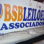 LOTE 034 - 01 - TAPETE TROIA 2,50X3,50 (NO ESTADO, NÃO SABEMOS SE FUNCIONA. LEILÃO NÃO TEM GARANTIA E NEM DEVOLUÇÃO, SUJEITO A POSSÍVEIS AVARIAS VISÍVEIS/OCULTAS E/OU AUSÊNCIA DE COMPONENTES)