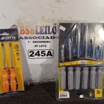 LOTE 245 - 02 KIT’S DE CHAVES FENDA/PHILIPS 06/02 PEÇAS. (NO ESTADO) ATENÇÃO! FAZER A VISITAÇÃO ANTES DE ARREMATAR, NÃO SABEMOS SE FUNCIONA. LEILÃO NÃO TEM GARANTIA E NEM DEVOLUÇÃO, SUJEITO A POSSÍVEIS AVARIAS VISÍVEIS/OCULTAS E/OU AUSÊNCIA DE COMPONENTES.