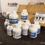 LOTE 171 - 02 CAIXAS COM COLA TUBO ST 175G COM 15 FRASCOS CADA. (NO ESTADO) ATENÇÃO! FAZER A VISITAÇÃO ANTES DE ARREMATAR, NÃO SABEMOS SE FUNCIONA. LEILÃO NÃO TEM GARANTIA E NEM DEVOLUÇÃO, SUJEITO A POSSÍVEIS AVARIAS VISÍVEIS/OCULTAS E/OU AUSÊNCIA DE COMPONENTES.