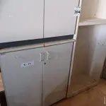 LOTE 394 - 02 ARMÁRIOS BAIXOS E 01 ARMÁRIO ALTO EM MADEIRA INCOMPLETO. (NO ESTADO) ATENÇÃO! FAZER A VISITAÇÃO ANTES DE ARREMATAR, NÃO SABEMOS SE FUNCIONA. LEILÃO NÃO TEM GARANTIA E NEM DEVOLUÇÃO, SUJEITO A POSSÍVEIS AVARIAS VISÍVEIS/OCULTAS E/OU AUSÊNCIA DE COMPONENTES.