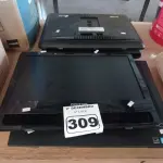 LOTE 309 - 04 MONITORES E 01 COMPUTADOR ALL IN ONE MARCAS E MODELOS DIVERSOS PARA RETIRADA DE PEÇAS. (NO ESTADO) ATENÇÃO! FAZER A VISITAÇÃO ANTES DE ARREMATAR, NÃO SABEMOS SE FUNCIONA. LEILÃO NÃO TEM GARANTIA E NEM DEVOLUÇÃO, SUJEITO A POSSÍVEIS AVARIAS VISÍVEIS/OCULTAS E/OU AUSÊNCIA DE COMPONENTES.