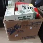 LOTE 218 - 01 LOTE COM GRANDE QUANTIDADE DE GRAMPOS MARCAS E MODELOS DIVERSOS. (NO ESTADO) ATENÇÃO! FAZER A VISITAÇÃO ANTES DE ARREMATAR, NÃO SABEMOS SE FUNCIONA. LEILÃO NÃO TEM GARANTIA E NEM DEVOLUÇÃO, SUJEITO A POSSÍVEIS AVARIAS VISÍVEIS/OCULTAS E/OU AUSÊNCIA DE COMPONENTES.