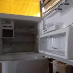 LOTE 324 - 01 GELADEIRA MARCA BRASTEMP 220V. (NO ESTADO) ATENÇÃO! FAZER A VISITAÇÃO ANTES DE ARREMATAR, NÃO SABEMOS SE FUNCIONA. LEILÃO NÃO TEM GARANTIA E NEM DEVOLUÇÃO, SUJEITO A POSSÍVEIS AVARIAS VISÍVEIS/OCULTAS E/OU AUSÊNCIA DE COMPONENTES.