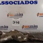 LOTE 316 - 01 TALHA MANUAL DE CABO DE AÇO. (NO ESTADO) ATENÇÃO! FAZER A VISITAÇÃO ANTES DE ARREMATAR, NÃO SABEMOS SE FUNCIONA. LEILÃO NÃO TEM GARANTIA E NEM DEVOLUÇÃO, SUJEITO A POSSÍVEIS AVARIAS VISÍVEIS/OCULTAS E/OU AUSÊNCIA DE COMPONENTES.