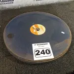 LOTE 240 - 05 DISCOS CLIPPERS: DIÂMETRO 18, ESPECIFICAÇÃO MR-822, RPM 3069. (NO ESTADO) ATENÇÃO! FAZER A VISITAÇÃO ANTES DE ARREMATAR, NÃO SABEMOS SE FUNCIONA. LEILÃO NÃO TEM GARANTIA E NEM DEVOLUÇÃO, SUJEITO A POSSÍVEIS AVARIAS VISÍVEIS/OCULTAS E/OU AUSÊNCIA DE COMPONENTES.