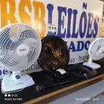 LOTE 114 - 03 – VENTILADORES DIVERSOS (NO ESTADO, NÃO SABEMOS SE FUNCIONA. LEILÃO NÃO TEM GARANTIA E NEM DEVOLUÇÃO, SUJEITO A POSSÍVEIS AVARIAS VISÍVEIS/OCULTAS E/OU AUSÊNCIA DE COMPONENTES)
