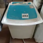 LOTE 282 - 01 TANQUINHO 220V. (NO ESTADO) ATENÇÃO! FAZER A VISITAÇÃO ANTES DE ARREMATAR, NÃO SABEMOS SE FUNCIONA. LEILÃO NÃO TEM GARANTIA E NEM DEVOLUÇÃO, SUJEITO A POSSÍVEIS AVARIAS VISÍVEIS/OCULTAS E/OU AUSÊNCIA DE COMPONENTES.