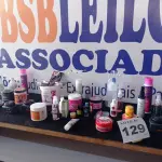 LOTE 129 - 45 – COSMÉTICOS VARIADOS (APROXIMADAMENTE)(NO ESTADO, NÃO SABEMOS SE FUNCIONA. LEILÃO NÃO TEM GARANTIA E NEM DEVOLUÇÃO, SUJEITO A POSSÍVEIS AVARIAS VISÍVEIS/OCULTAS E/OU AUSÊNCIA DE COMPONENTES)