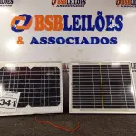 LOTE 341 - 02 PAINÉIS SOLARES 18V 10W.  (NO ESTADO) ATENÇÃO! FAZER A VISITAÇÃO ANTES DE ARREMATAR, NÃO SABEMOS SE FUNCIONA. LEILÃO NÃO TEM GARANTIA E NEM DEVOLUÇÃO, SUJEITO A POSSÍVEIS AVARIAS VISÍVEIS/OCULTAS E/OU AUSÊNCIA DE COMPONENTES.
