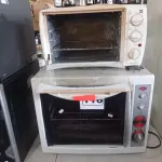 LOTE 116 - 02 FORNOS ELÉTRICOS MARCAS E MODELOS DIVERSOS. (NO ESTADO) ATENÇÃO! FAZER A VISITAÇÃO ANTES DE ARREMATAR, NÃO SABEMOS SE FUNCIONA. LEILÃO NÃO TEM GARANTIA E NEM DEVOLUÇÃO, SUJEITO A POSSÍVEIS AVARIAS VISÍVEIS/OCULTAS E/OU AUSÊNCIA DE COMPONENTES.