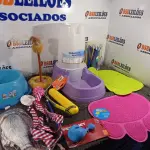 LOTE 230 - 01 LOTE COM VÁRIOS ACESSÓRIOS PARA PET’S. (NO ESTADO) ATENÇÃO! FAZER A VISITAÇÃO ANTES DE ARREMATAR, NÃO SABEMOS SE FUNCIONA. LEILÃO NÃO TEM GARANTIA E NEM DEVOLUÇÃO, SUJEITO A POSSÍVEIS AVARIAS VISÍVEIS/OCULTAS E/OU AUSÊNCIA DE COMPONENTES.