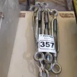 LOTE 357 - 05 ESTICADORES PARA CABO DE AÇO. (NO ESTADO) ATENÇÃO! FAZER A VISITAÇÃO ANTES DE ARREMATAR, NÃO SABEMOS SE FUNCIONA. LEILÃO NÃO TEM GARANTIA E NEM DEVOLUÇÃO, SUJEITO A POSSÍVEIS AVARIAS VISÍVEIS/OCULTAS E/OU AUSÊNCIA DE COMPONENTES.