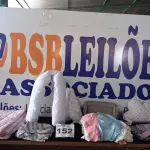 LOTE 152 - 16 - ENXOVAIS DE BEBÊ DIVERSOS (NO ESTADO, NÃO SABEMOS SE FUNCIONA. LEILÃO NÃO TEM GARANTIA E NEM DEVOLUÇÃO, SUJEITO A POSSÍVEIS AVARIAS VISÍVEIS/OCULTAS E/OU AUSÊNCIA DE COMPONENTES)