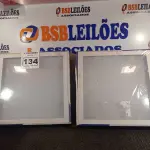 LOTE 134 - 02 LUMINÁRIAS DE EMBUTIR. (NO ESTADO) ATENÇÃO! FAZER A VISITAÇÃO ANTES DE ARREMATAR, NÃO SABEMOS SE FUNCIONA. LEILÃO NÃO TEM GARANTIA E NEM DEVOLUÇÃO, SUJEITO A POSSÍVEIS AVARIAS VISÍVEIS/OCULTAS E/OU AUSÊNCIA DE COMPONENTES.