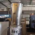 LOTE 281 - 01 LIQUIDIFICADOR INDUSTRIAL MARCA METVISA. (NO ESTADO) ATENÇÃO! FAZER A VISITAÇÃO ANTES DE ARREMATAR, NÃO SABEMOS SE FUNCIONA. LEILÃO NÃO TEM GARANTIA E NEM DEVOLUÇÃO, SUJEITO A POSSÍVEIS AVARIAS VISÍVEIS/OCULTAS E/OU AUSÊNCIA DE COMPONENTES.