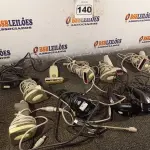 LOTE 140 - 01 LOTE COM VÁRIOS LEITORES DE CÓDIGO DE BARRAS. (NO ESTADO) ATENÇÃO! FAZER A VISITAÇÃO ANTES DE ARREMATAR, NÃO SABEMOS SE FUNCIONA. LEILÃO NÃO TEM GARANTIA E NEM DEVOLUÇÃO, SUJEITO A POSSÍVEIS AVARIAS VISÍVEIS/OCULTAS E/OU AUSÊNCIA DE COMPONENTES.