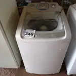 LOTE 346 - 01 MÁQUINA DE LAVAR ROUPAS 10KG MARCA ELECTROLUX 220V. (NO ESTADO) ATENÇÃO! FAZER A VISITAÇÃO ANTES DE ARREMATAR, NÃO SABEMOS SE FUNCIONA. LEILÃO NÃO TEM GARANTIA E NEM DEVOLUÇÃO, SUJEITO A POSSÍVEIS AVARIAS VISÍVEIS/OCULTAS E/OU AUSÊNCIA DE COMPONENTES.
