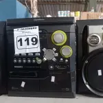 LOTE 119 - 01 APARELHO DE SOM 3X1 MARCA GRADIENTE. (NO ESTADO) ATENÇÃO! FAZER A VISITAÇÃO ANTES DE ARREMATAR, NÃO SABEMOS SE FUNCIONA. LEILÃO NÃO TEM GARANTIA E NEM DEVOLUÇÃO, SUJEITO A POSSÍVEIS AVARIAS VISÍVEIS/OCULTAS E/OU AUSÊNCIA DE COMPONENTES.