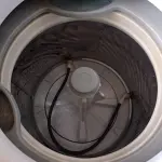 LOTE 344 - 01 LAVADORA DE ROUPAS 15KG MARCA BRASTEMP 220V. (NO ESTADO) ATENÇÃO! FAZER A VISITAÇÃO ANTES DE ARREMATAR, NÃO SABEMOS SE FUNCIONA. LEILÃO NÃO TEM GARANTIA E NEM DEVOLUÇÃO, SUJEITO A POSSÍVEIS AVARIAS VISÍVEIS/OCULTAS E/OU AUSÊNCIA DE COMPONENTES.