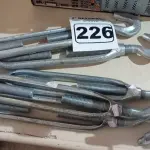 LOTE 226 - 05 ESTICADORES PARA CABO DE AÇO. (NO ESTADO) ATENÇÃO! FAZER A VISITAÇÃO ANTES DE ARREMATAR, NÃO SABEMOS SE FUNCIONA. LEILÃO NÃO TEM GARANTIA E NEM DEVOLUÇÃO, SUJEITO A POSSÍVEIS AVARIAS VISÍVEIS/OCULTAS E/OU AUSÊNCIA DE COMPONENTES.