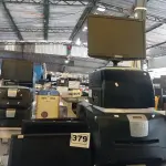 LOTE 379 - 05 IMPRESSORAS LEXMARK E342N E 05 MONITORES MARCAS E MODELOS DIVERSOS. (NO ESTADO) ATENÇÃO! FAZER A VISITAÇÃO ANTES DE ARREMATAR, NÃO SABEMOS SE FUNCIONA. LEILÃO NÃO TEM GARANTIA E NEM DEVOLUÇÃO, SUJEITO A POSSÍVEIS AVARIAS VISÍVEIS/OCULTAS E/OU AUSÊNCIA DE COMPONENTES.