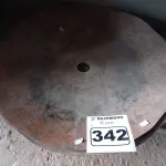 LOTE 342 - 02 DISCOS DE ARADO. (NO ESTADO) ATENÇÃO! FAZER A VISITAÇÃO ANTES DE ARREMATAR, NÃO SABEMOS SE FUNCIONA. LEILÃO NÃO TEM GARANTIA E NEM DEVOLUÇÃO, SUJEITO A POSSÍVEIS AVARIAS VISÍVEIS/OCULTAS E/OU AUSÊNCIA DE COMPONENTES.