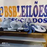 LOTE 106 - 02 – VENTILADORES DE COLUNAS (NO ESTADO, NÃO SABEMOS SE FUNCIONA. LEILÃO NÃO TEM GARANTIA E NEM DEVOLUÇÃO, SUJEITO A POSSÍVEIS AVARIAS VISÍVEIS/OCULTAS E/OU AUSÊNCIA DE COMPONENTES)