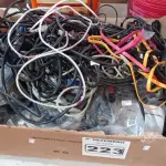 LOTE 223 - 01 LOTE COM CABOS DIVERSOS. (NO ESTADO) ATENÇÃO! FAZER A VISITAÇÃO ANTES DE ARREMATAR, NÃO SABEMOS SE FUNCIONA. LEILÃO NÃO TEM GARANTIA E NEM DEVOLUÇÃO, SUJEITO A POSSÍVEIS AVARIAS VISÍVEIS/OCULTAS E/OU AUSÊNCIA DE COMPONENTES.
