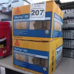 LOTE 207 - 02 CAIXAS DE SIKA TOP-100, REVESTIMENTO IMPERMEABILIZANTE SEMI-FLEXIVEL 18KG. (NO ESTADO) ATENÇÃO! FAZER A VISITAÇÃO ANTES DE ARREMATAR, NÃO SABEMOS SE FUNCIONA. LEILÃO NÃO TEM GARANTIA E NEM DEVOLUÇÃO, SUJEITO A POSSÍVEIS AVARIAS VISÍVEIS/OCULTAS E/OU AUSÊNCIA DE COMPONENTES.