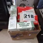 LOTE 218 - 01 LOTE COM GRANDE QUANTIDADE DE GRAMPOS MARCAS E MODELOS DIVERSOS. (NO ESTADO) ATENÇÃO! FAZER A VISITAÇÃO ANTES DE ARREMATAR, NÃO SABEMOS SE FUNCIONA. LEILÃO NÃO TEM GARANTIA E NEM DEVOLUÇÃO, SUJEITO A POSSÍVEIS AVARIAS VISÍVEIS/OCULTAS E/OU AUSÊNCIA DE COMPONENTES.