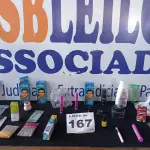 LOTE 167 - 35 – COSMÉTICOS DIVERSOS (APROXIMADAMENTE) (NO ESTADO, NÃO SABEMOS SE FUNCIONA. LEILÃO NÃO TEM GARANTIA E NEM DEVOLUÇÃO, SUJEITO A POSSÍVEIS AVARIAS VISÍVEIS/OCULTAS E/OU AUSÊNCIA DE COMPONENTES)