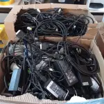 LOTE 265 - 01 LOTE COM GRANDE QUANTIDADE DE FONTES E CABOS DE FORÇA DIVERSOS. (NO ESTADO) ATENÇÃO! FAZER A VISITAÇÃO ANTES DE ARREMATAR, NÃO SABEMOS SE FUNCIONA. LEILÃO NÃO TEM GARANTIA E NEM DEVOLUÇÃO, SUJEITO A POSSÍVEIS AVARIAS VISÍVEIS/OCULTAS E/OU AUSÊNCIA DE COMPONENTES.