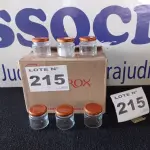 LOTE 215 - 20- POTES DE VIDRO COM TAMPA  (APROXIMADAMENTE)(NO ESTADO, NÃO SABEMOS SE FUNCIONA. LEILÃO NÃO TEM GARANTIA E NEM DEVOLUÇÃO, SUJEITO A POSSÍVEIS AVARIAS VISÍVEIS/OCULTAS E/OU AUSÊNCIA DE COMPONENTES)