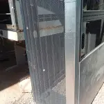 LOTE 491 - 01 RACK PARA EQUIPAMENTOS DE TELECOMUNICAÇÕES. (NO ESTADO) ATENÇÃO! FAZER A VISITAÇÃO ANTES DE ARREMATAR, NÃO SABEMOS SE FUNCIONA. LEILÃO NÃO TEM GARANTIA E NEM DEVOLUÇÃO, SUJEITO A POSSÍVEIS AVARIAS VISÍVEIS/OCULTAS E/OU AUSÊNCIA DE COMPONENTES.