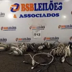 LOTE 512 - 01 LOTE COM VÁRIOS LEITORES DE CÓDIGO DE BARRAS. (NO ESTADO) ATENÇÃO! FAZER A VISITAÇÃO ANTES DE ARREMATAR, NÃO SABEMOS SE FUNCIONA. LEILÃO NÃO TEM GARANTIA E NEM DEVOLUÇÃO, SUJEITO A POSSÍVEIS AVARIAS VISÍVEIS/OCULTAS E/OU AUSÊNCIA DE COMPONENTES.