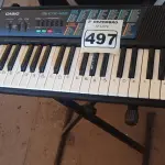 LOTE 497 - 01 TECLADO CASSIO. (NO ESTADO) ATENÇÃO! FAZER A VISITAÇÃO ANTES DE ARREMATAR, NÃO SABEMOS SE FUNCIONA. LEILÃO NÃO TEM GARANTIA E NEM DEVOLUÇÃO, SUJEITO A POSSÍVEIS AVARIAS VISÍVEIS/OCULTAS E/OU AUSÊNCIA DE COMPONENTES.