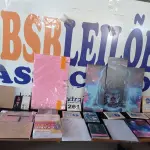 LOTE 261 - 66 ITENS PAPELARIA DIVERSOS  (APROXIMADAMENTE)(NO ESTADO, NÃO SABEMOS SE FUNCIONA. LEILÃO NÃO TEM GARANTIA E NEM DEVOLUÇÃO, SUJEITO A POSSÍVEIS AVARIAS VISÍVEIS/OCULTAS E/OU AUSÊNCIA DE COMPONENTES)