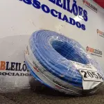 LOTE 205 - 01 ROLO DE CABO FLEXÍVEL 100M 1X10MM NA COR AZUL (NOVO). (NO ESTADO) ATENÇÃO! FAZER A VISITAÇÃO ANTES DE ARREMATAR, NÃO SABEMOS SE FUNCIONA. LEILÃO NÃO TEM GARANTIA E NEM DEVOLUÇÃO, SUJEITO A POSSÍVEIS AVARIAS VISÍVEIS/OCULTAS E/OU AUSÊNCIA DE COMPONENTES.