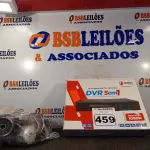 LOTE 459 - 01 DVR E 03 CÂMERAS DE SEGURANÇA. (NO ESTADO) ATENÇÃO! FAZER A VISITAÇÃO ANTES DE ARREMATAR, NÃO SABEMOS SE FUNCIONA. LEILÃO NÃO TEM GARANTIA E NEM DEVOLUÇÃO, SUJEITO A POSSÍVEIS AVARIAS VISÍVEIS/OCULTAS E/OU AUSÊNCIA DE COMPONENTES.